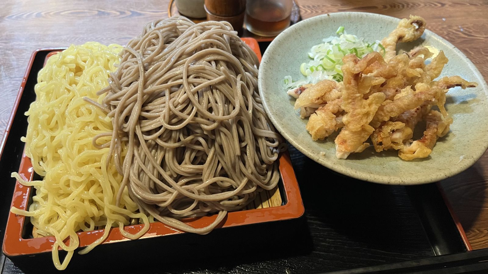 ボリューム一番のお蕎麦屋さん ”やま七” ｜プラムライフ Plum Life